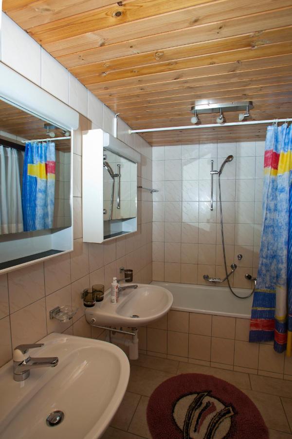Haus Waldheim Grachen Apartment ภายนอก รูปภาพ