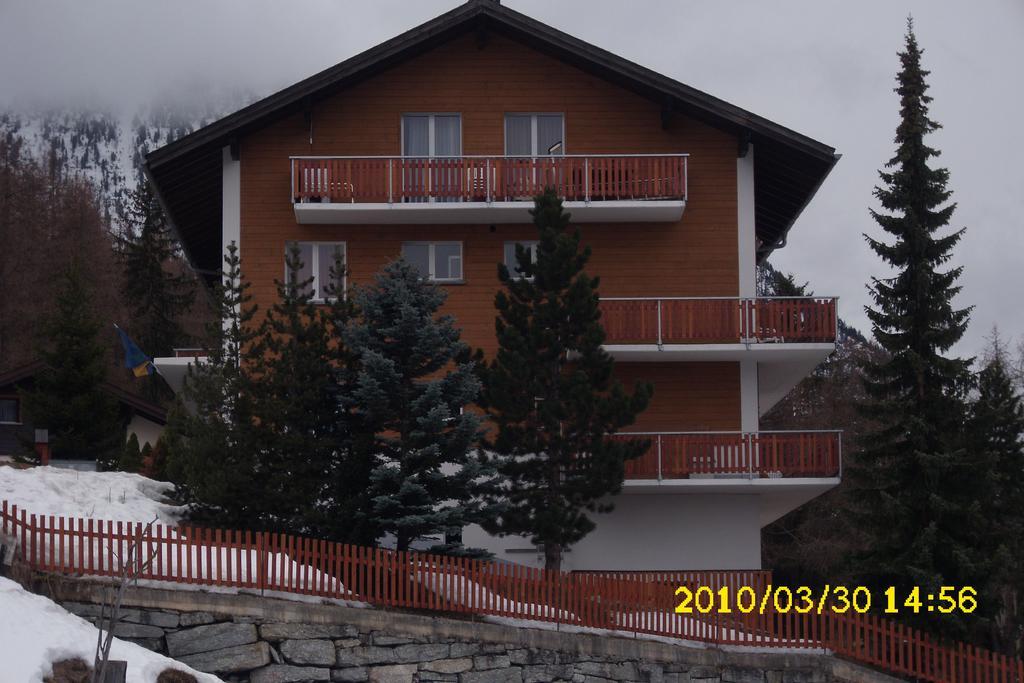 Haus Waldheim Grachen Apartment ภายนอก รูปภาพ